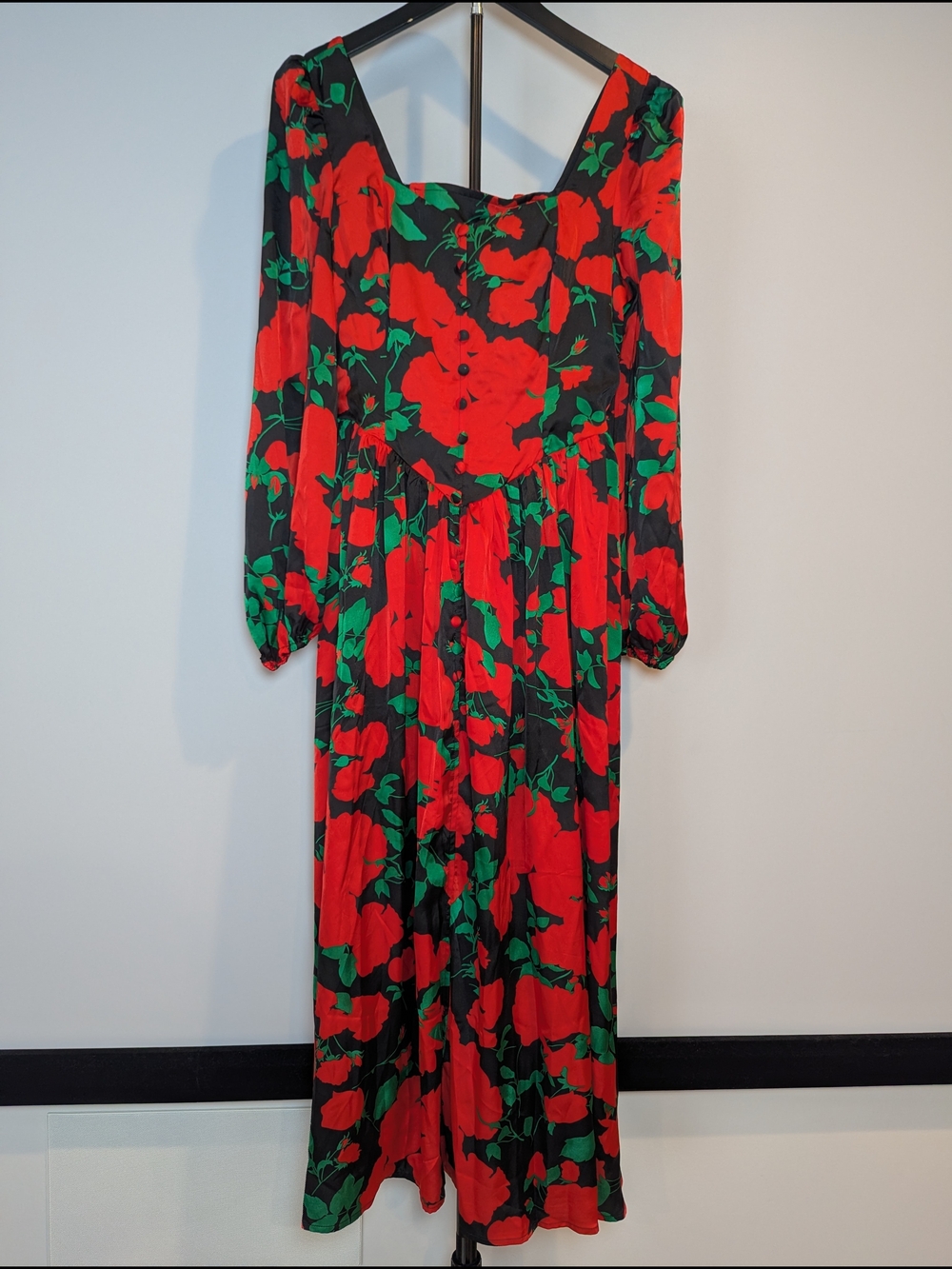 Ivy City Co Red and Green Floral Long Sleeve Maxi Dress